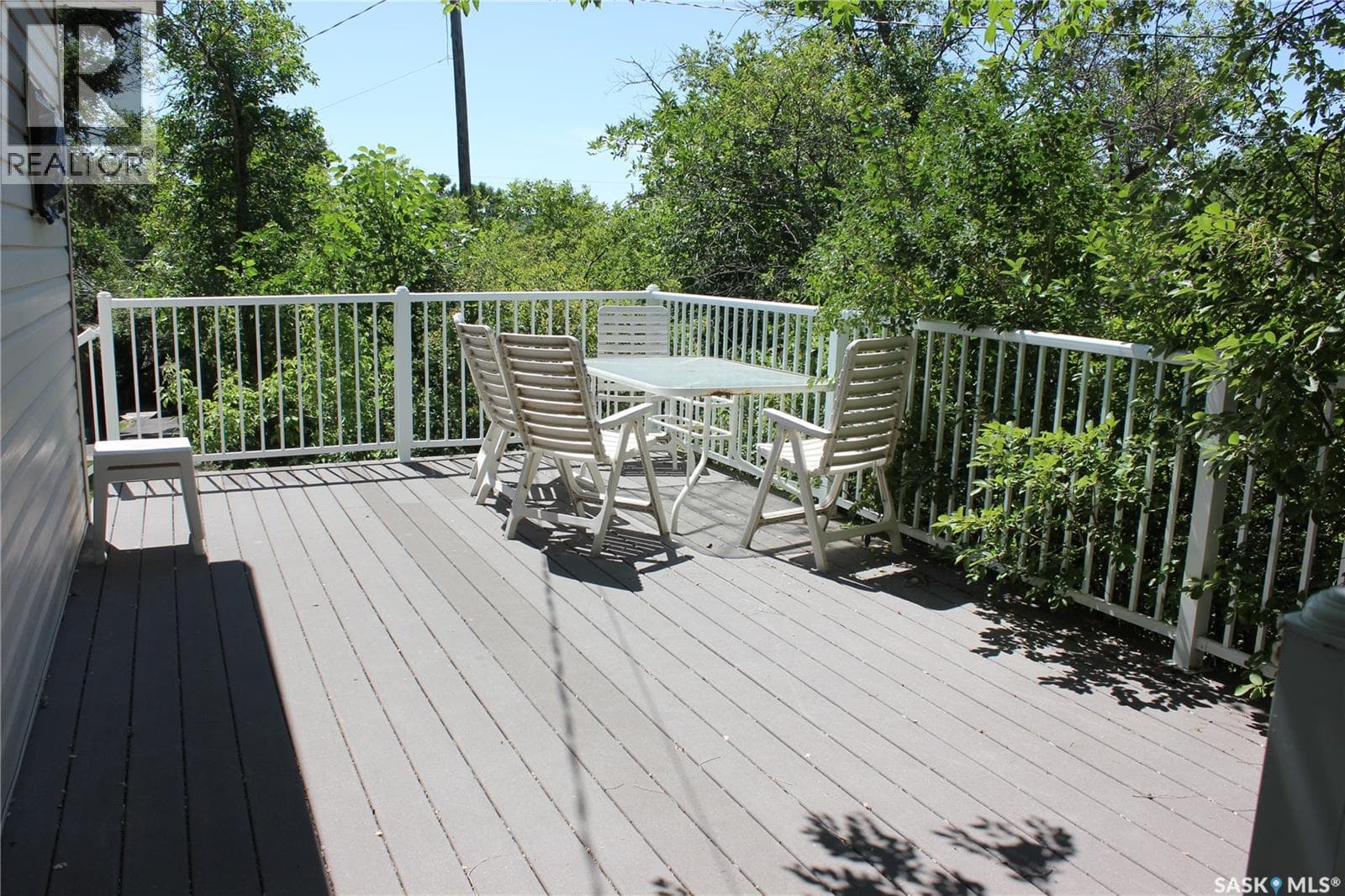 20 Lakeshore DRIVE — photo 5