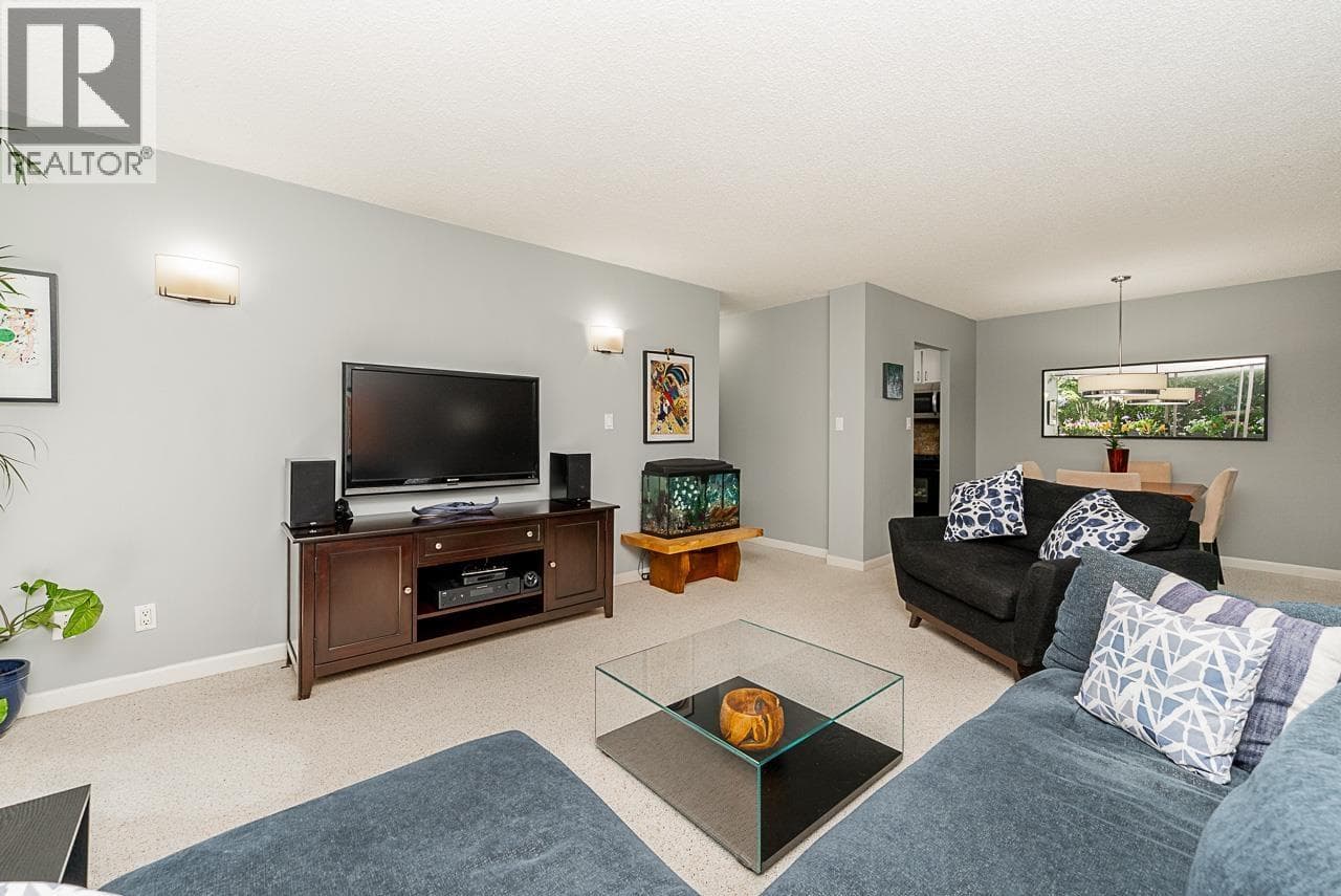 203 9320 PARKSVILLE DRIVE photo 4