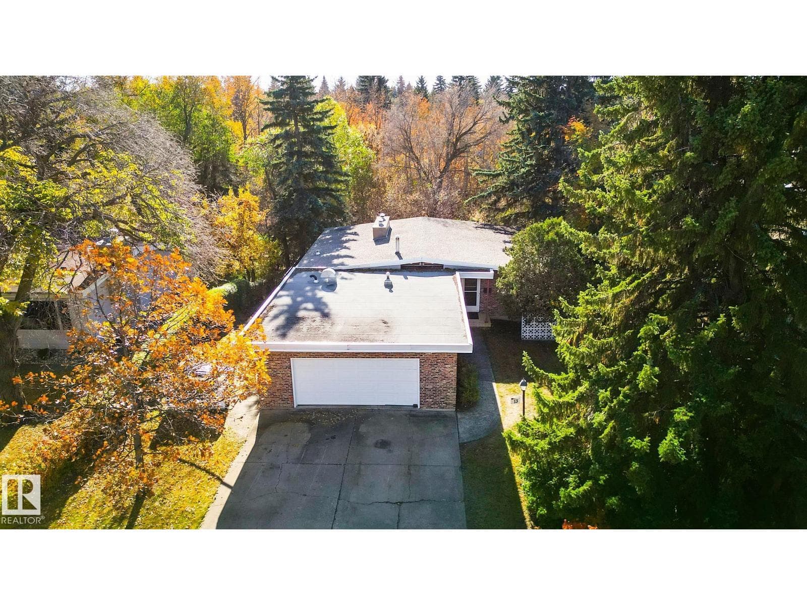5 bed 4 bath single family at 13 VALLEYVIEW CR NW — $1,690,000