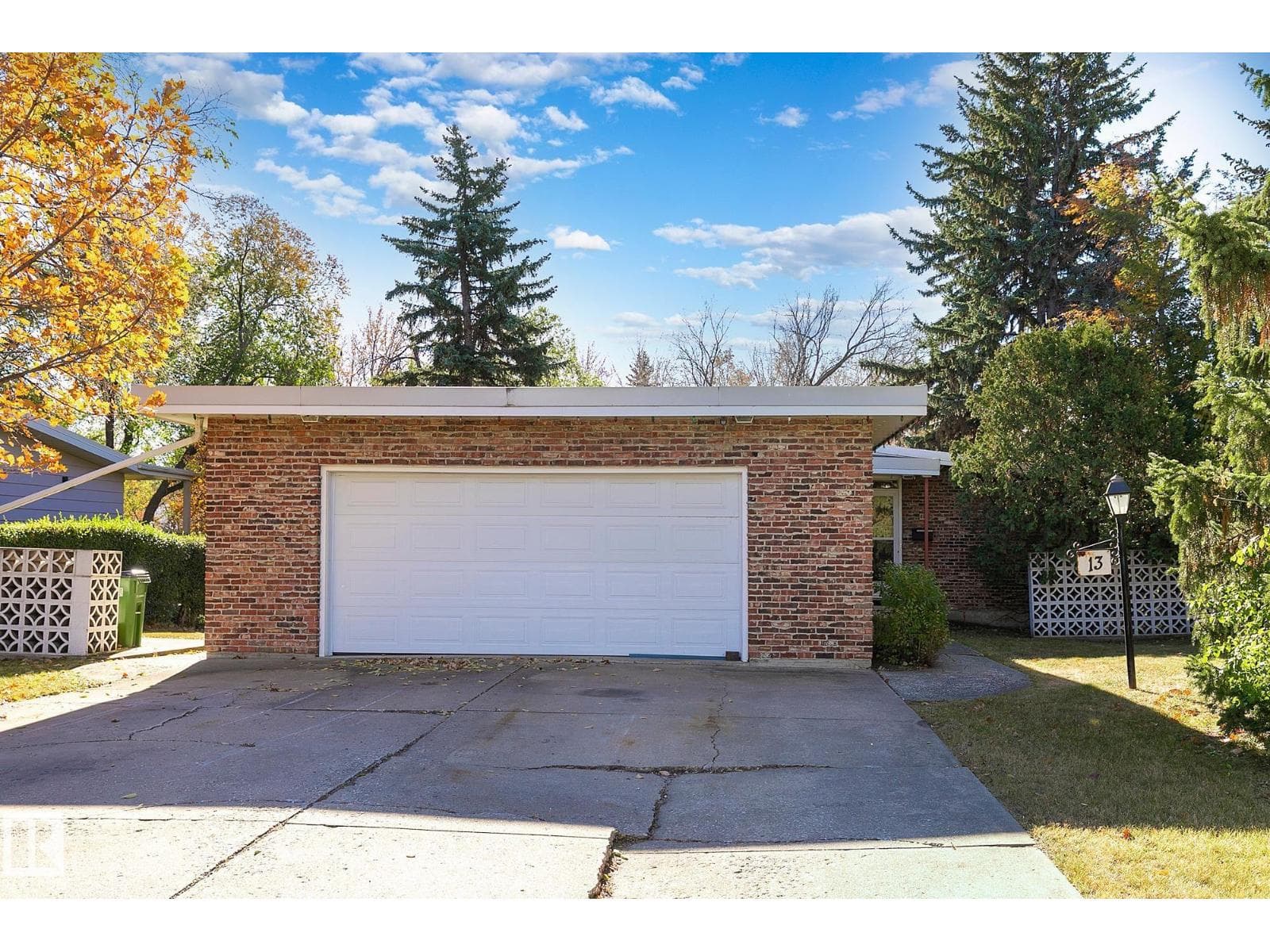 13 VALLEYVIEW CR NW photo 3