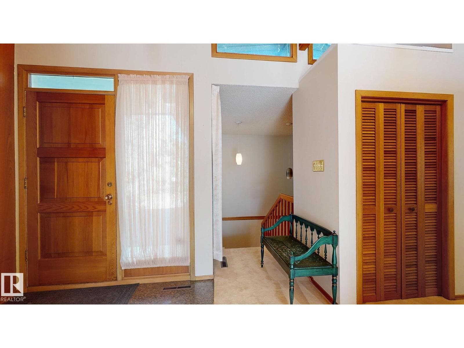 13 VALLEYVIEW CR NW photo 5