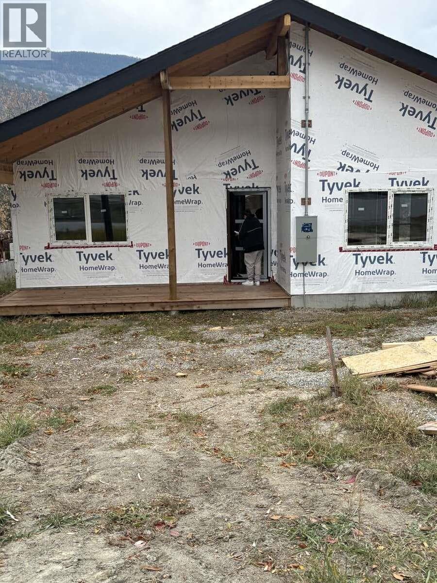 4764 Riverview Drive photo 5