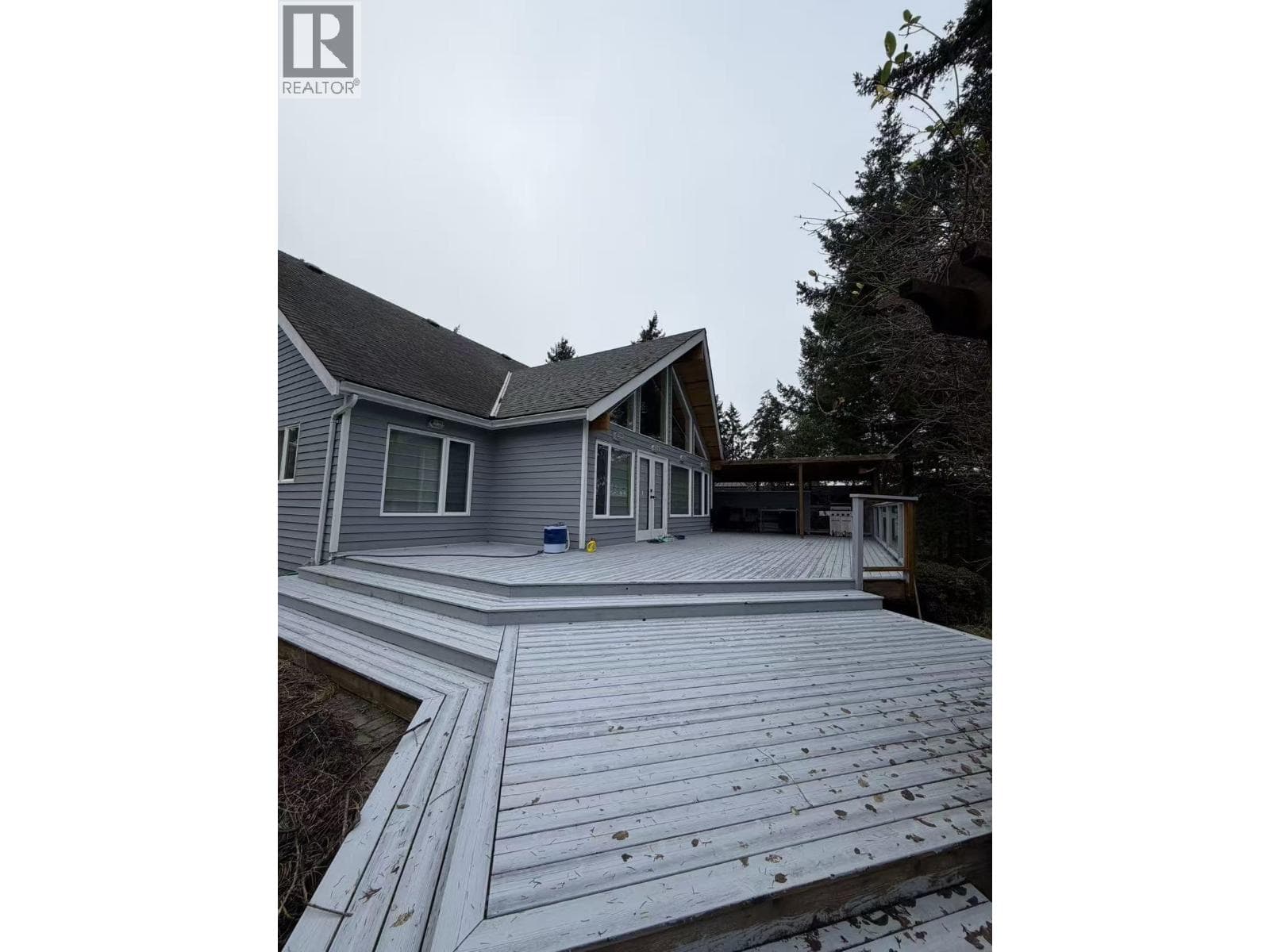 5393 SANS SOUCI ROAD photo 2