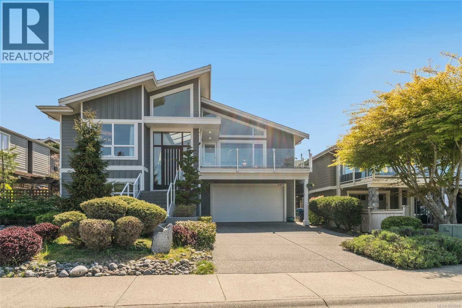6457 Ptarmigan Way photo 2