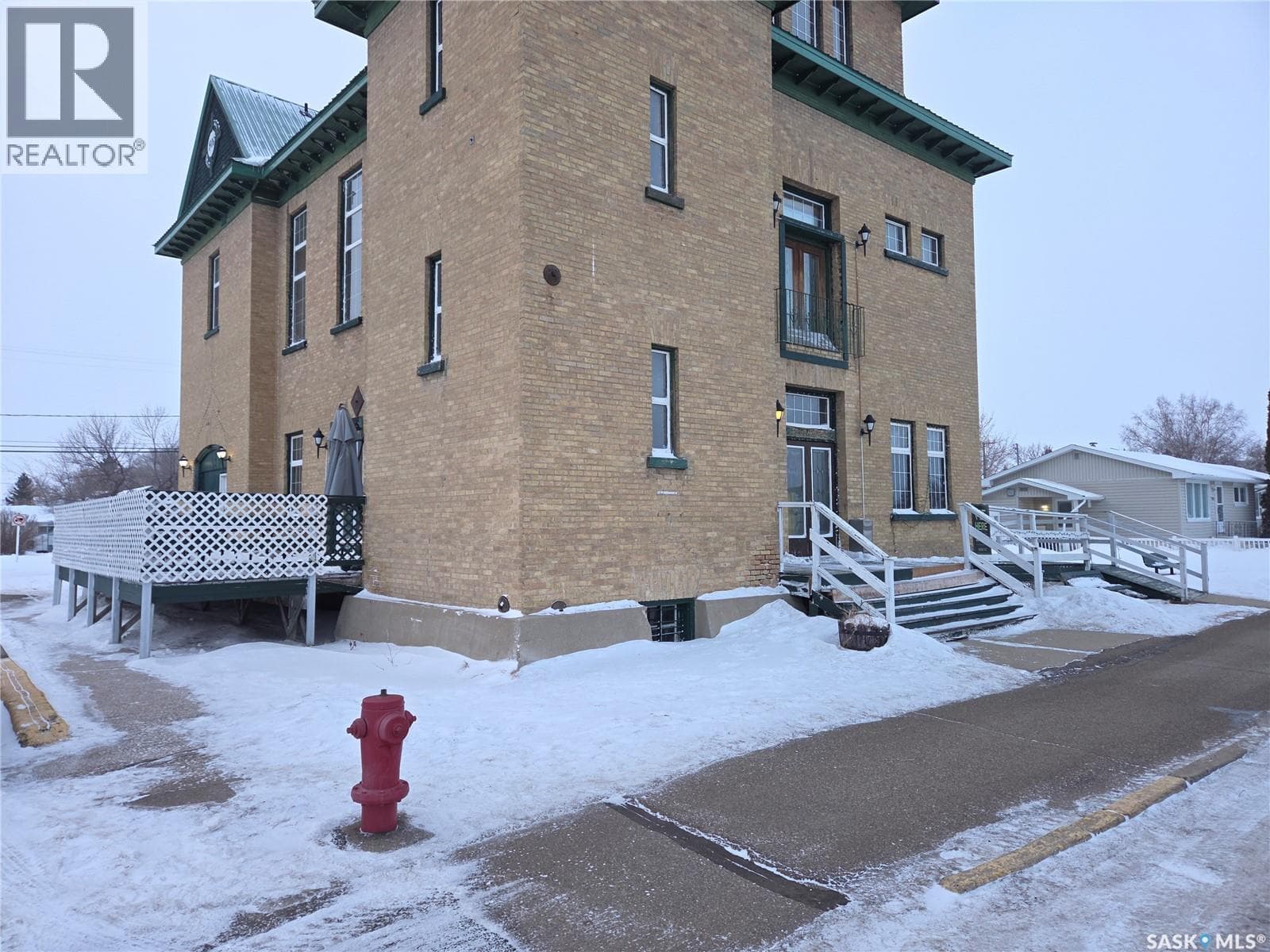 201 Main STREET photo 3