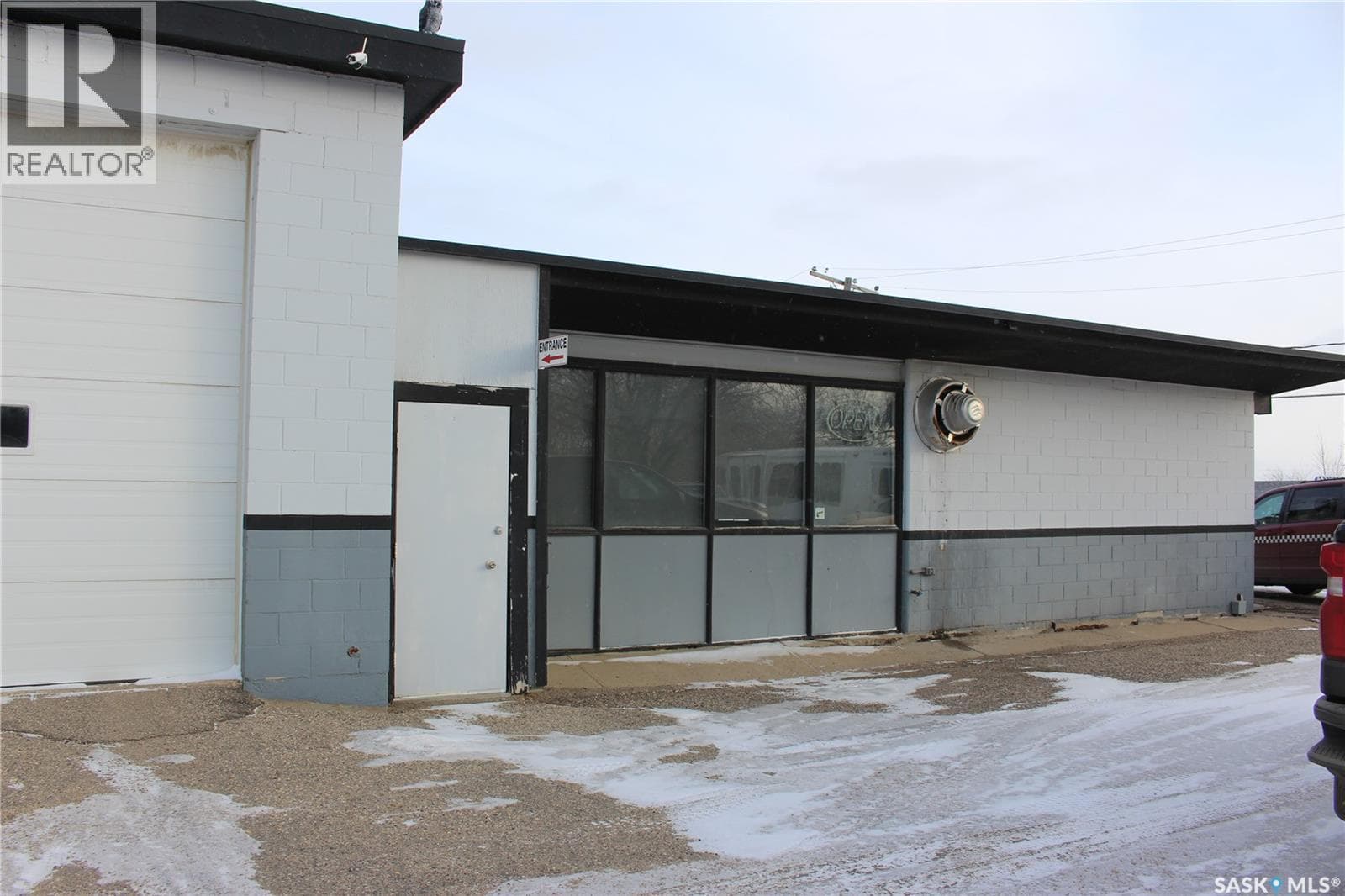 1105 Athabasca STREET E — photo 2