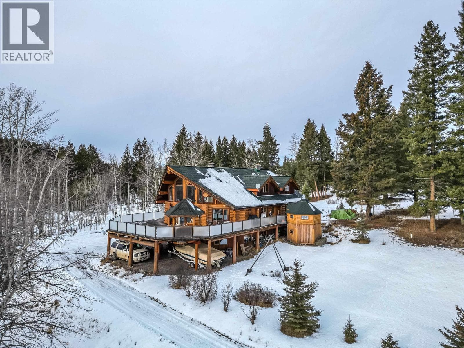 5565 BACKVALLEY ROAD photo 3