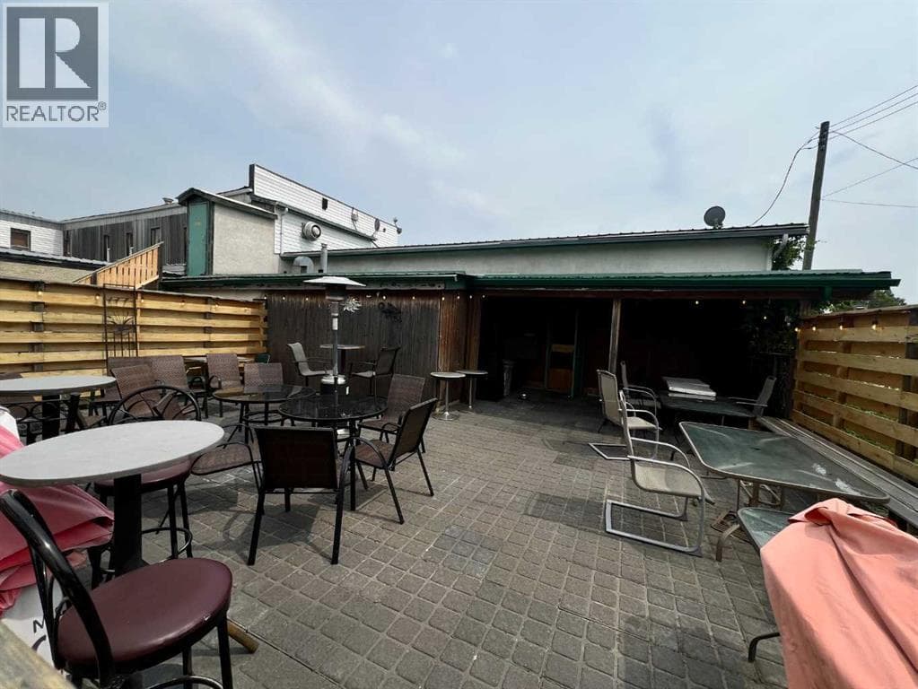 4936 50 Street — photo 3