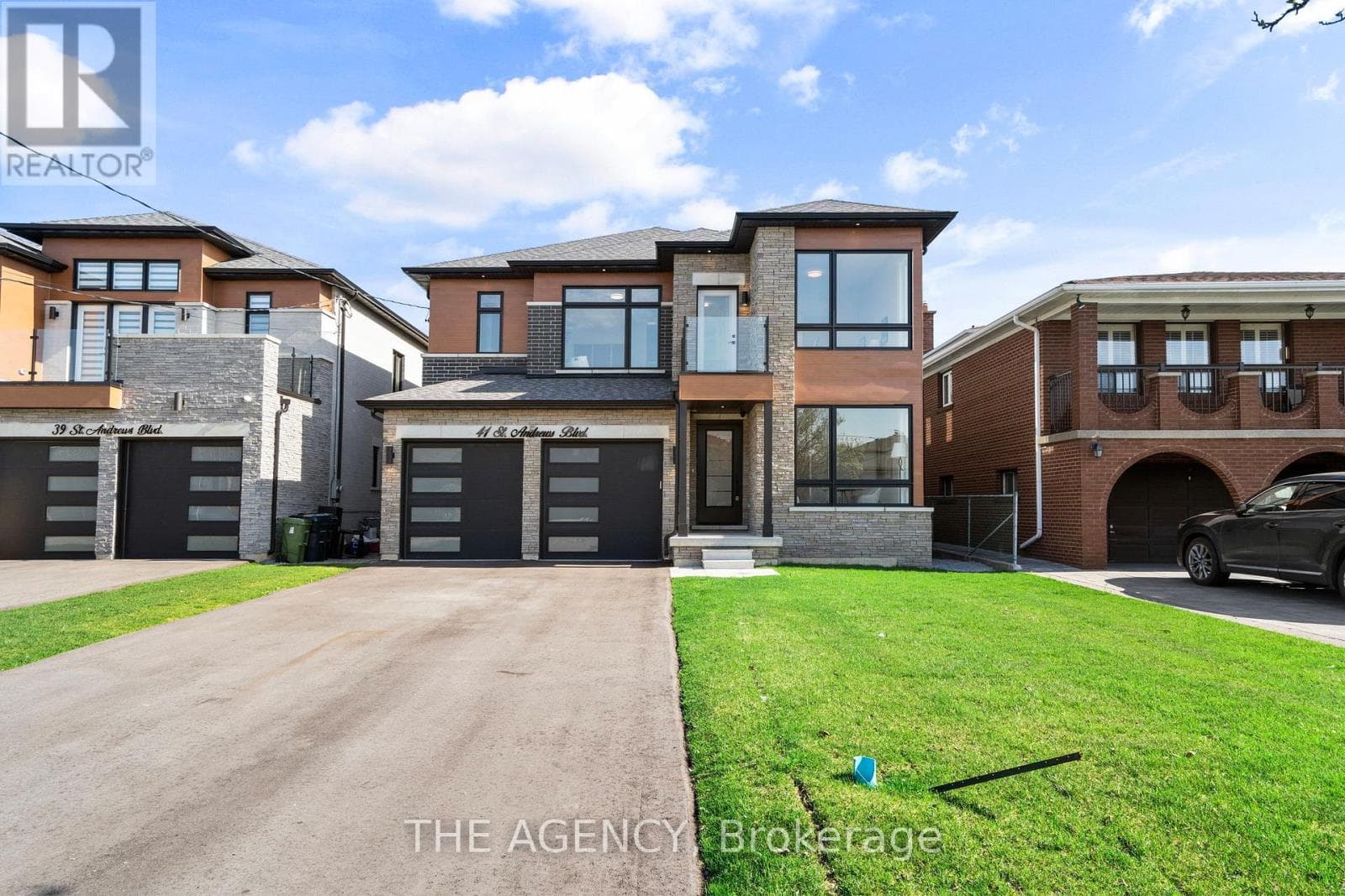4 bed 5 bath single family at 41 ST ANDREWS BOULEVARD — $2,280,000