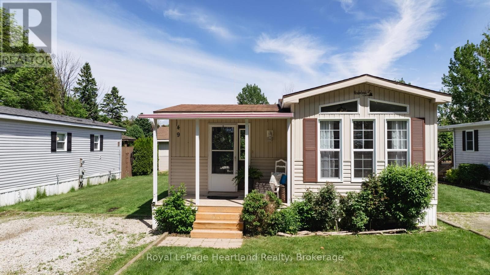 1 bed 1 bath single family at 49 - 77307 BLUEWATER HIGHWAY — $229,900