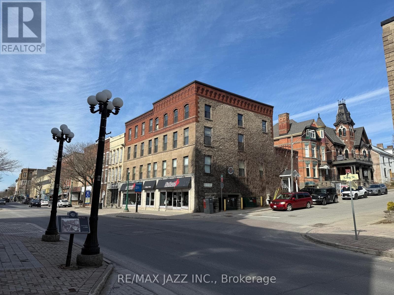 2 KING STREET W photo 4