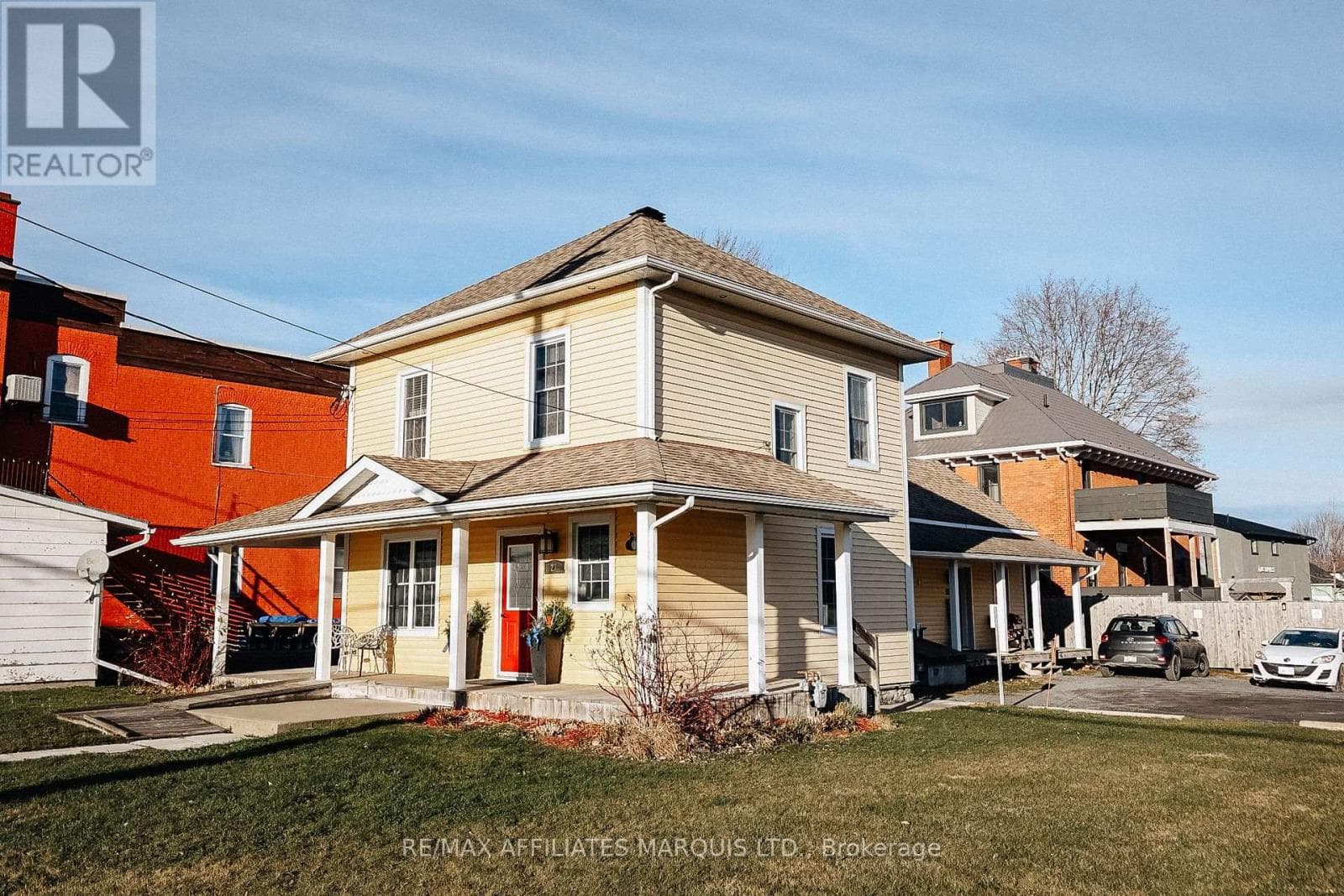 25-27 MAIN STREET N photo 5