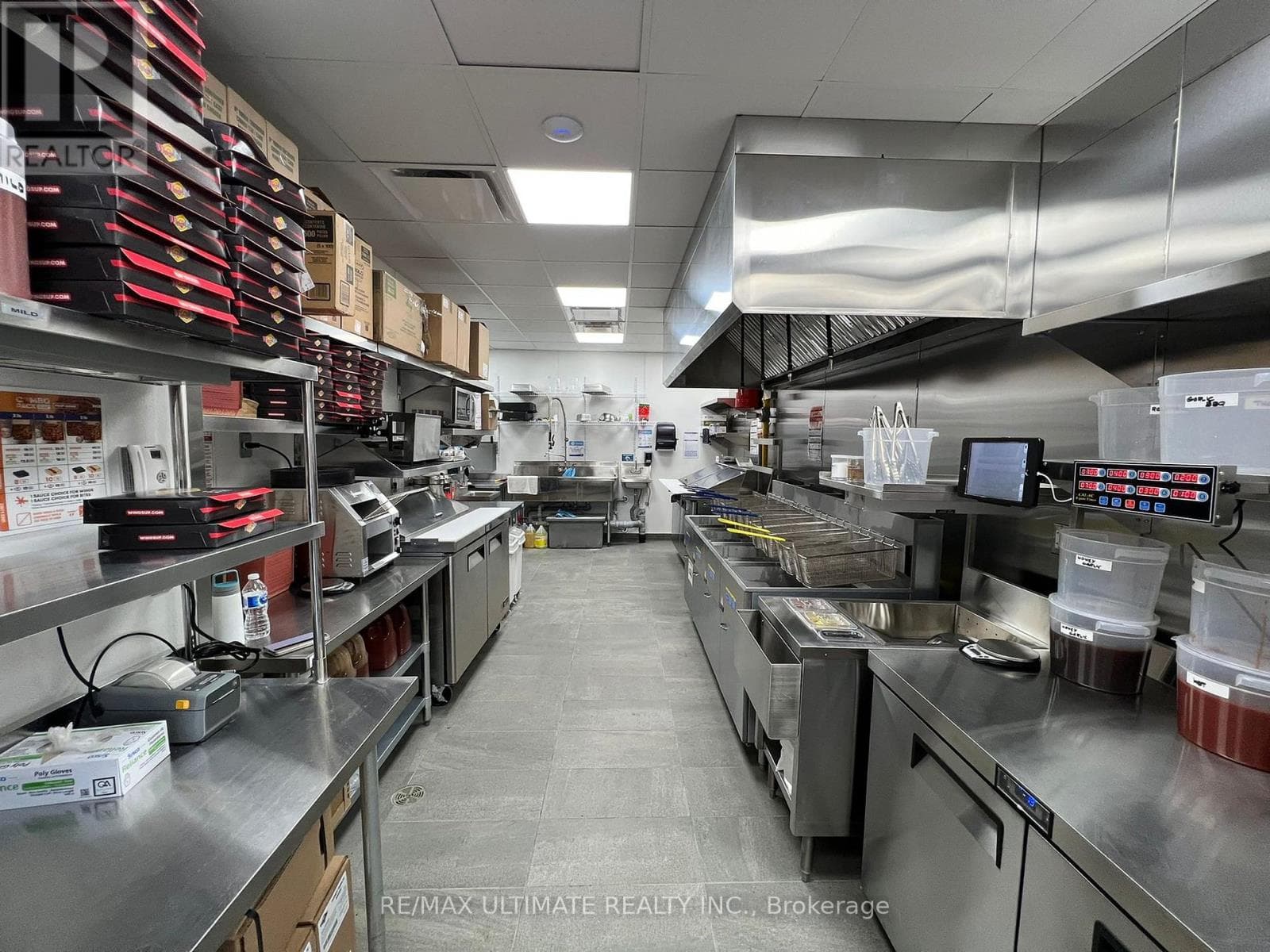 2A - 1135 LANSDOWNE STREET W photo 4