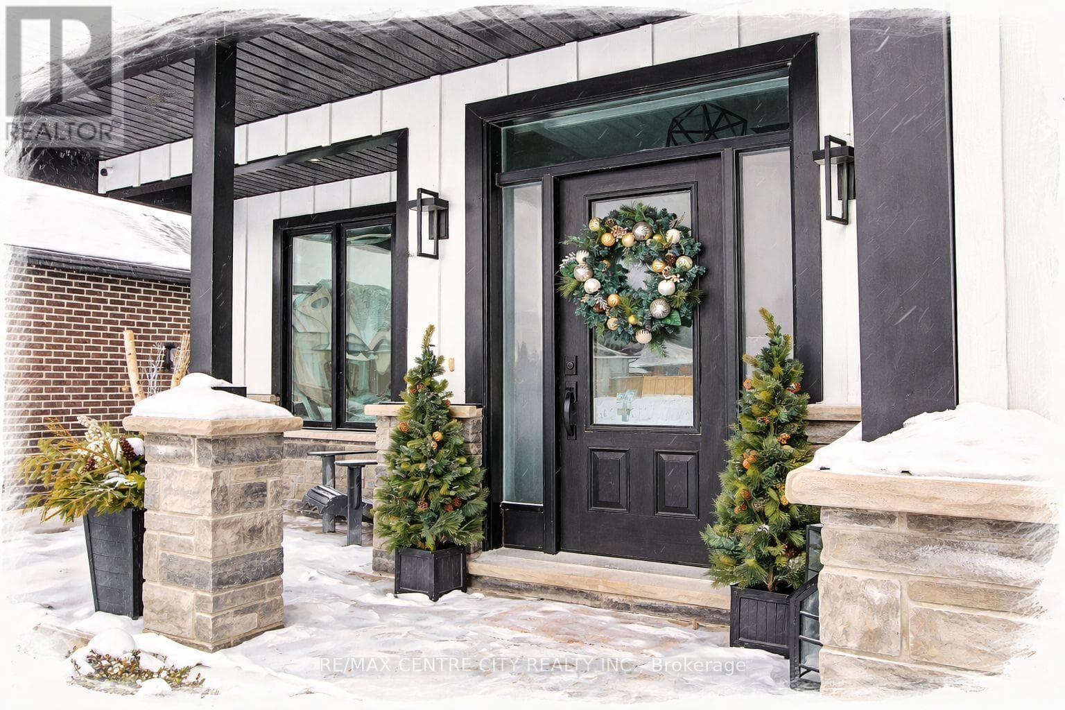 199 FOXBOROUGH PLACE photo 2