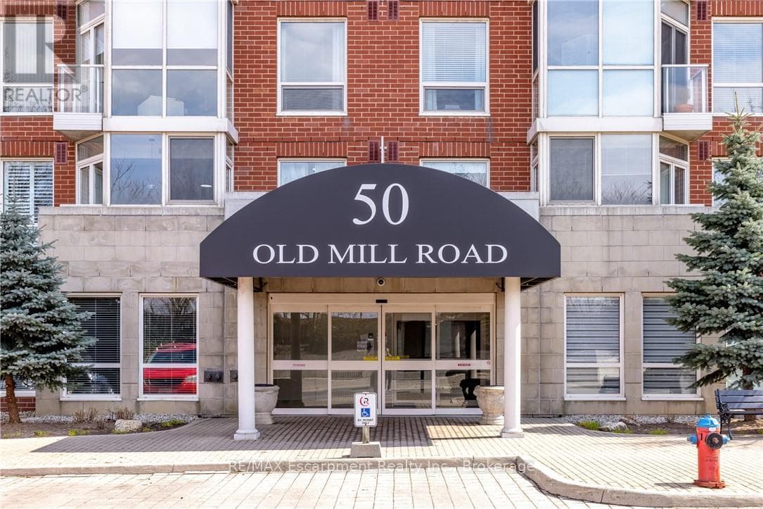 PH8 - 50 OLD MILL ROAD photo 2