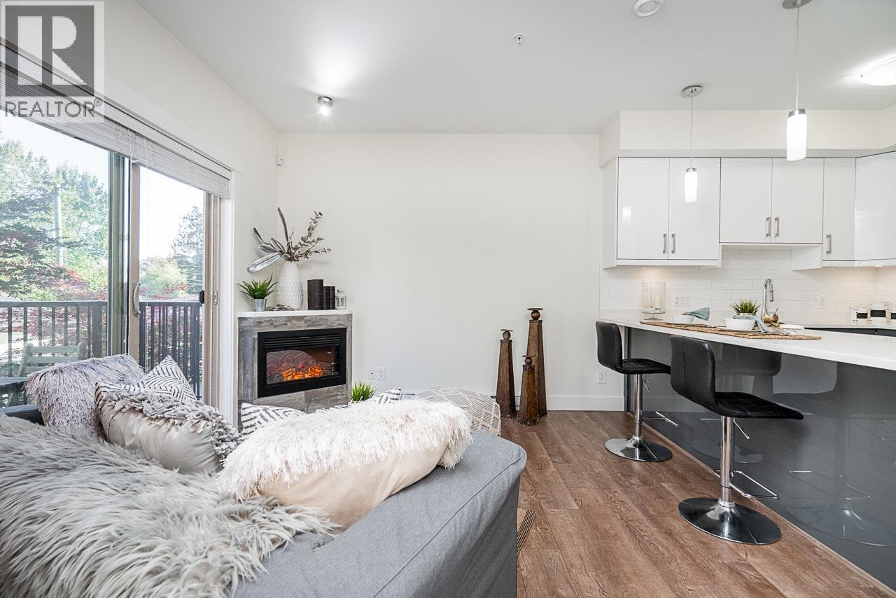 2 bed 2 bath single family at 12 4033 DOMINION STREET — $779,000