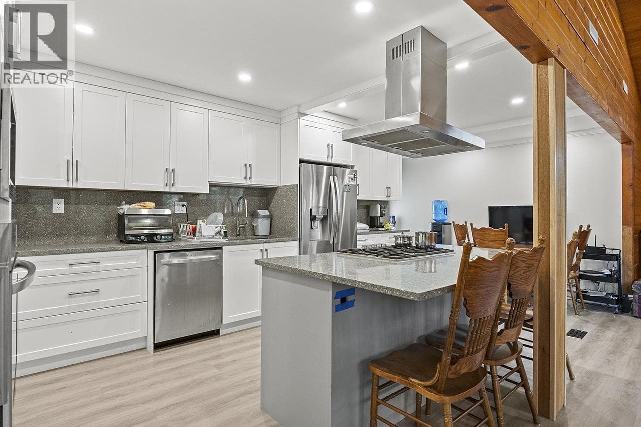 7983 SUNCREST DRIVE photo 3