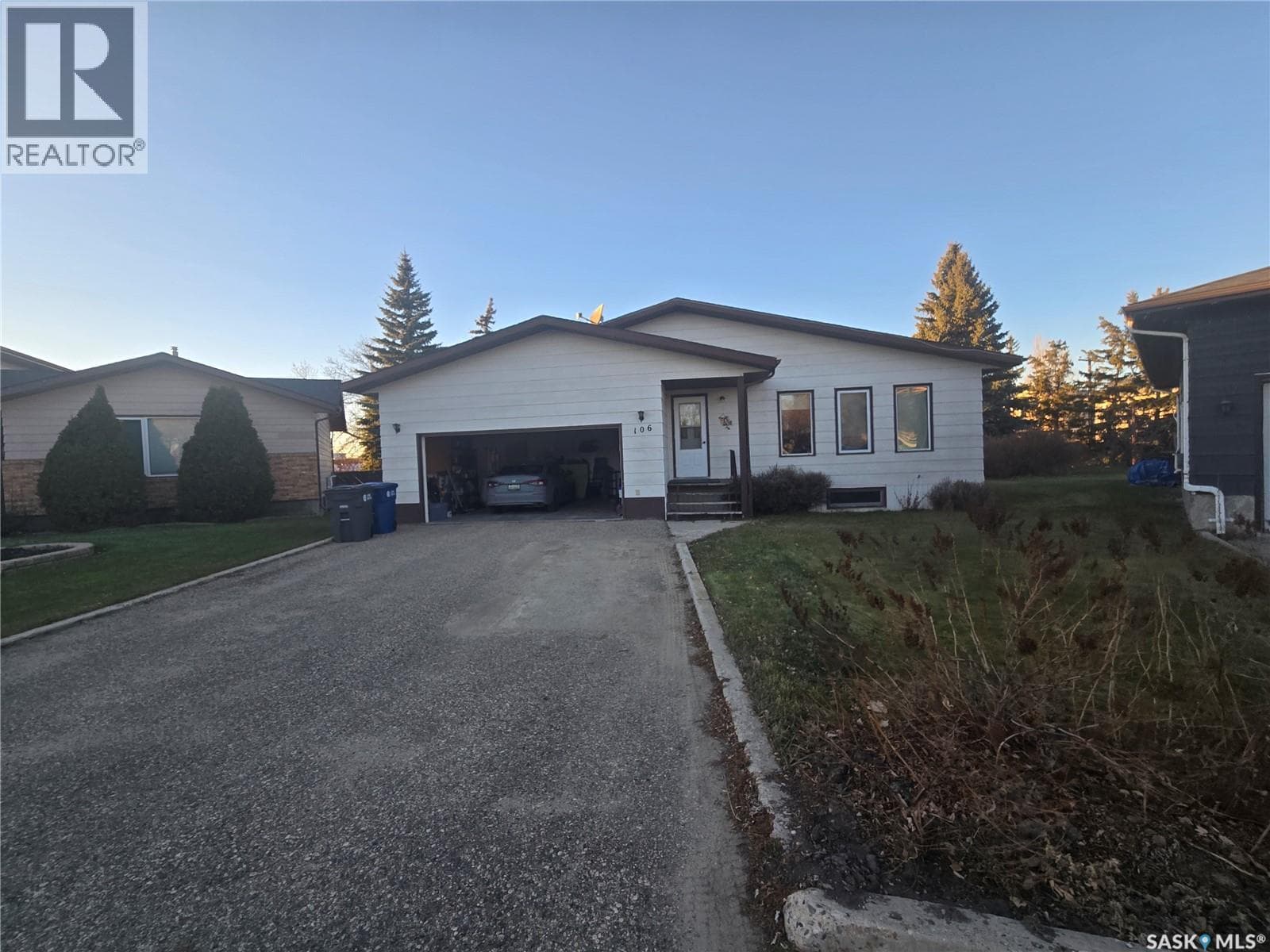106 Alexander BAY