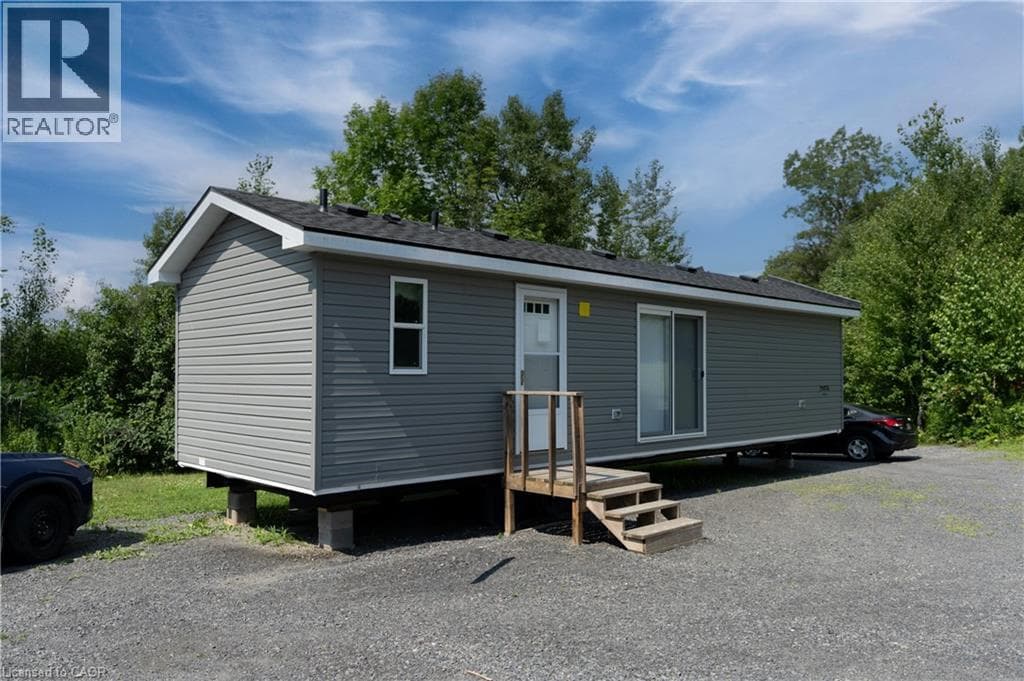 105 BLUE LAKE Road Unit# RL88 photo 2