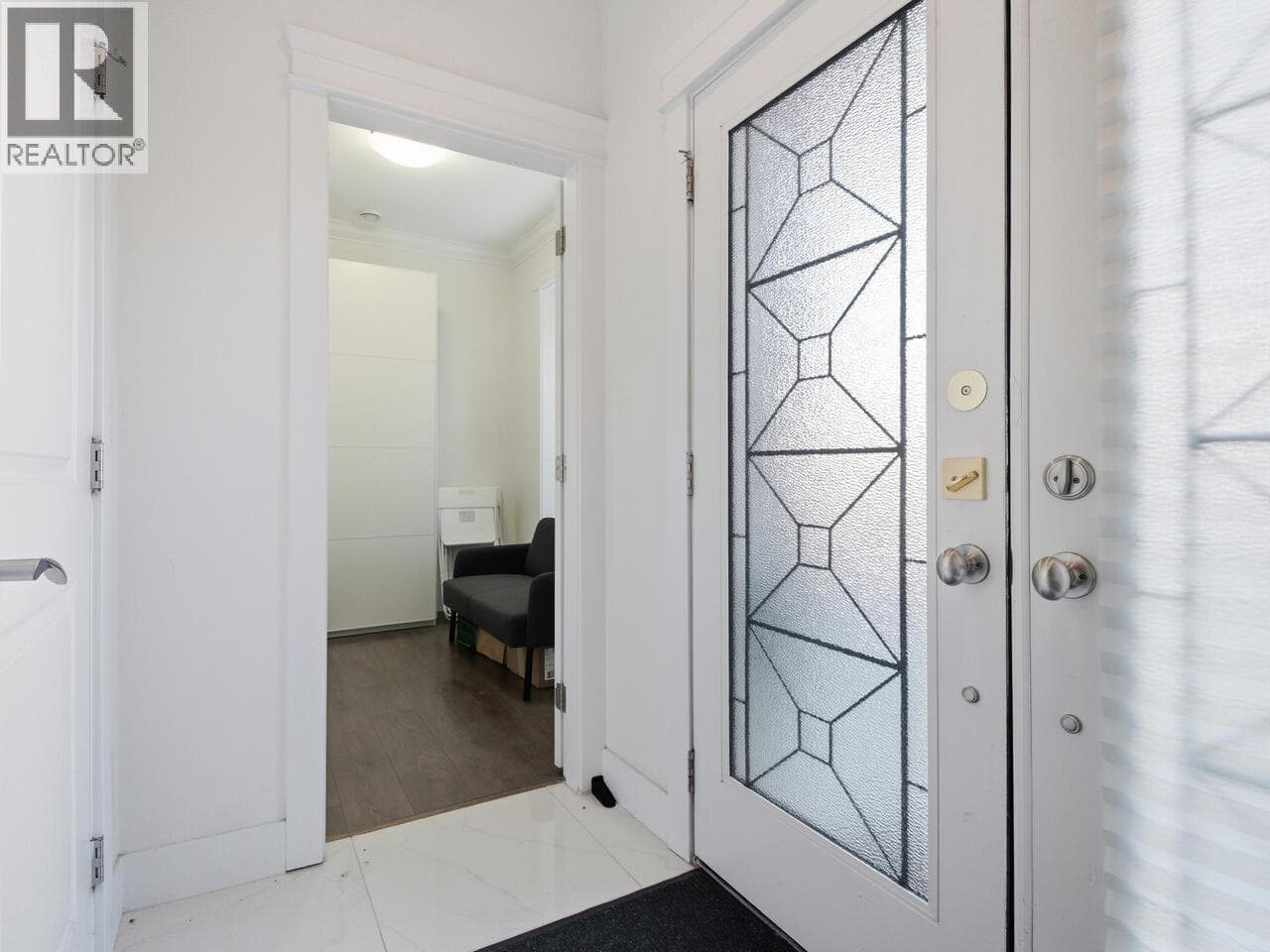 7847 15TH STREET photo 2
