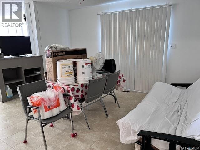 207 Kinistino AVENUE W — photo 3