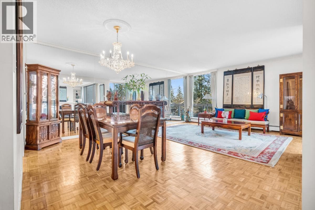512 4900 CARTIER STREET photo 5