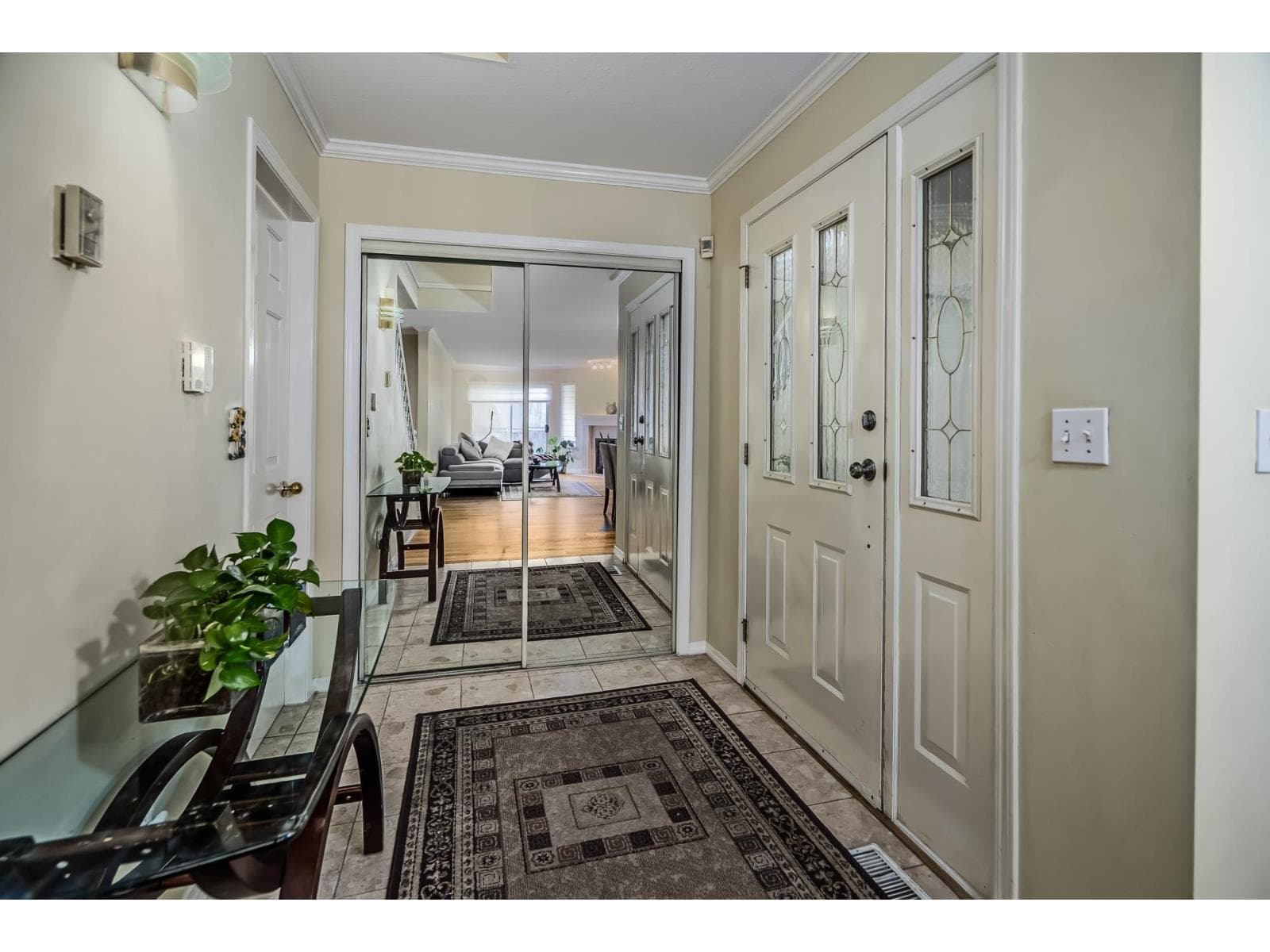 410 6866 NICHOLSON ROAD photo 2