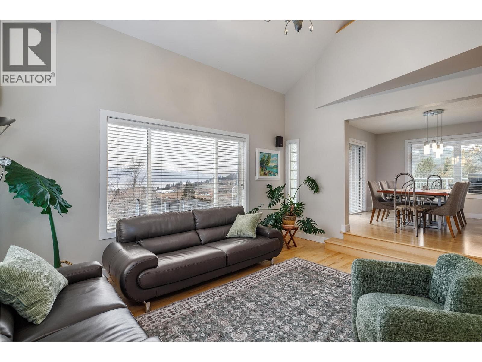 2761 Olalla Road photo 2