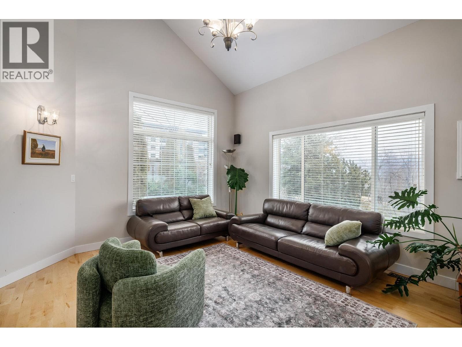 2761 Olalla Road photo 3
