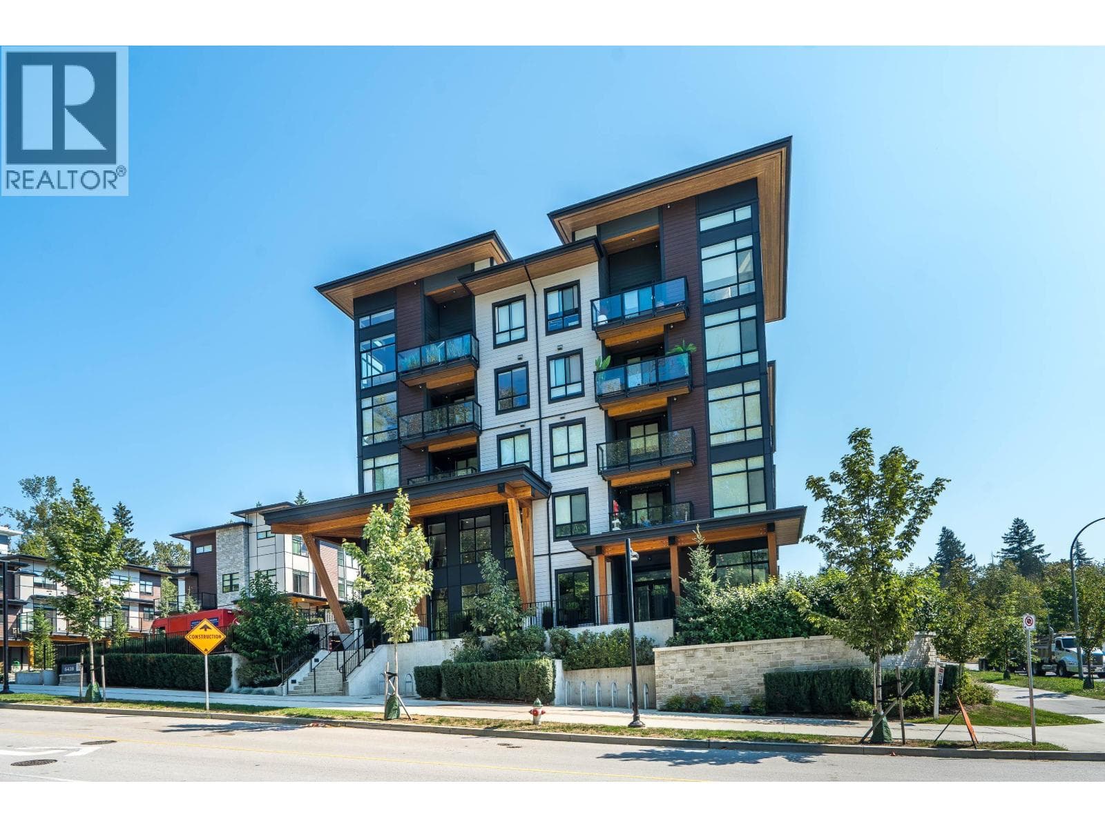 2 bed 2 bath single family at 508 6438 BYRNEPARK DRIVE — $775,000