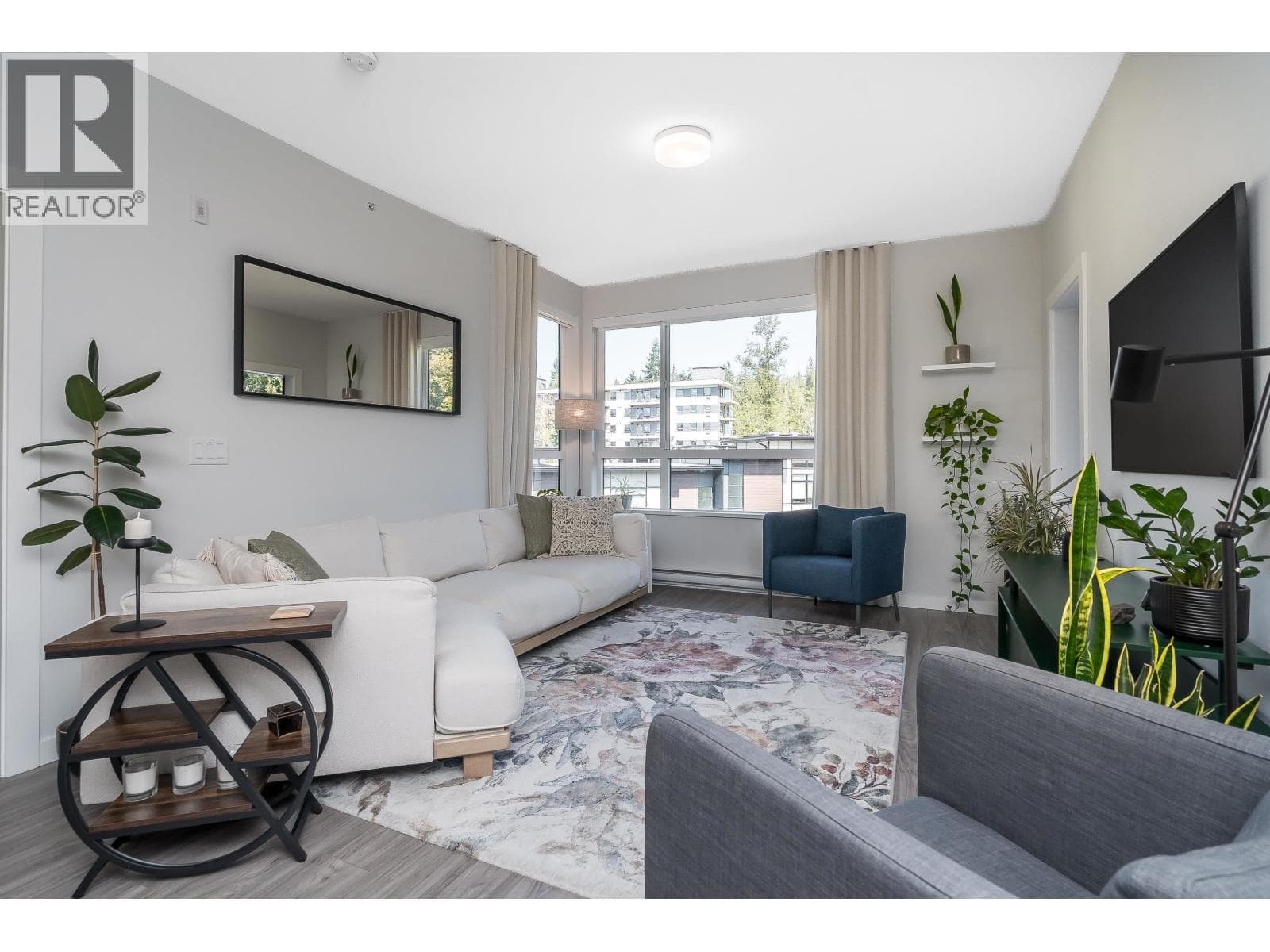 508 6438 BYRNEPARK DRIVE photo 2