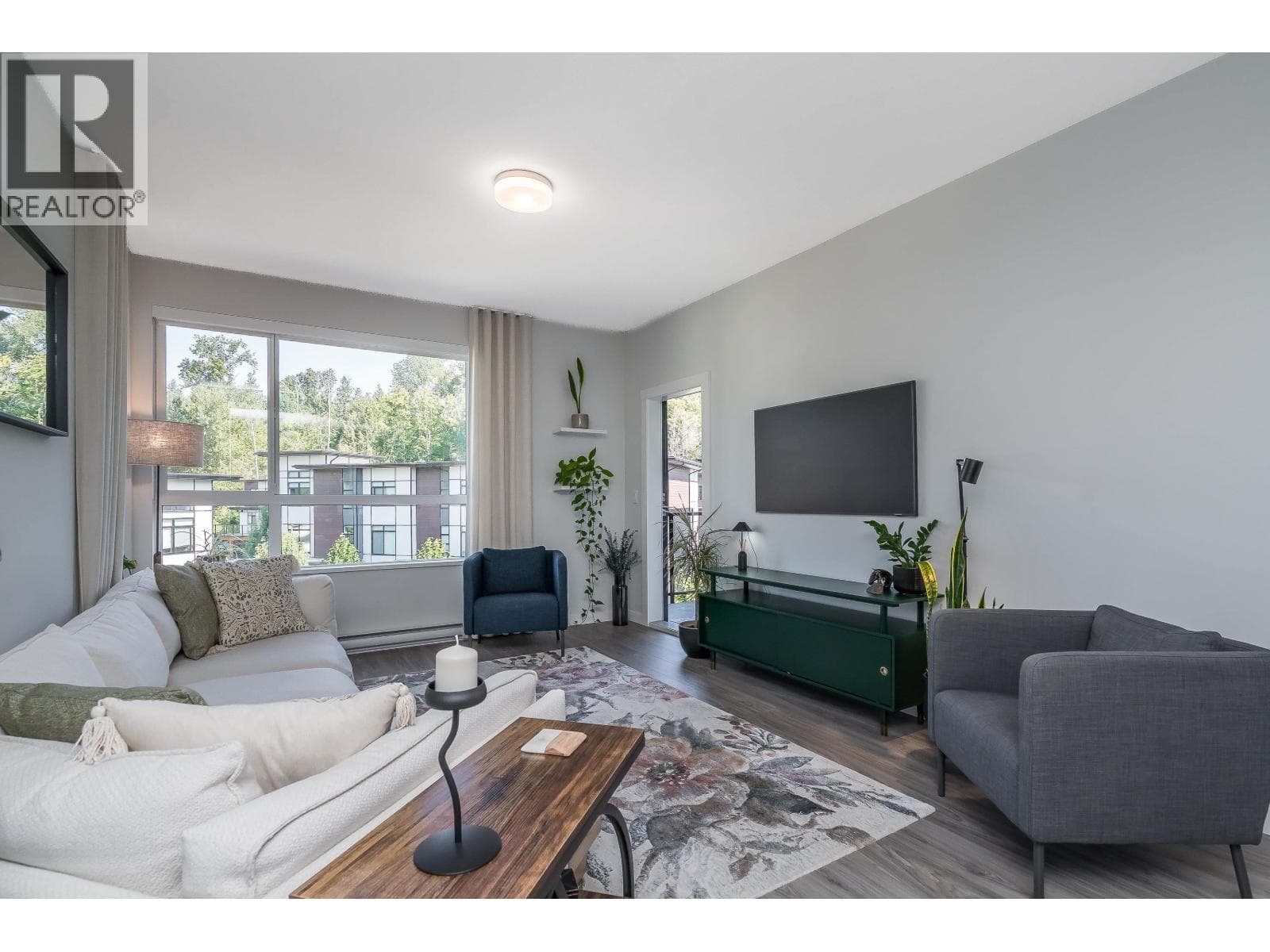 508 6438 BYRNEPARK DRIVE photo 5
