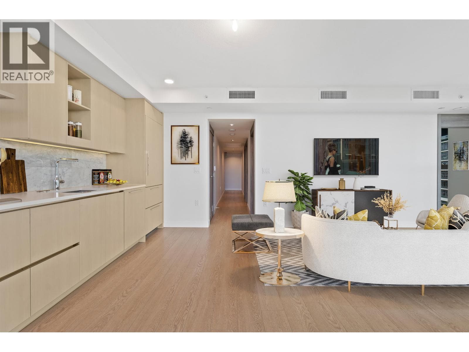 684 87 NELSON STREET photo 5