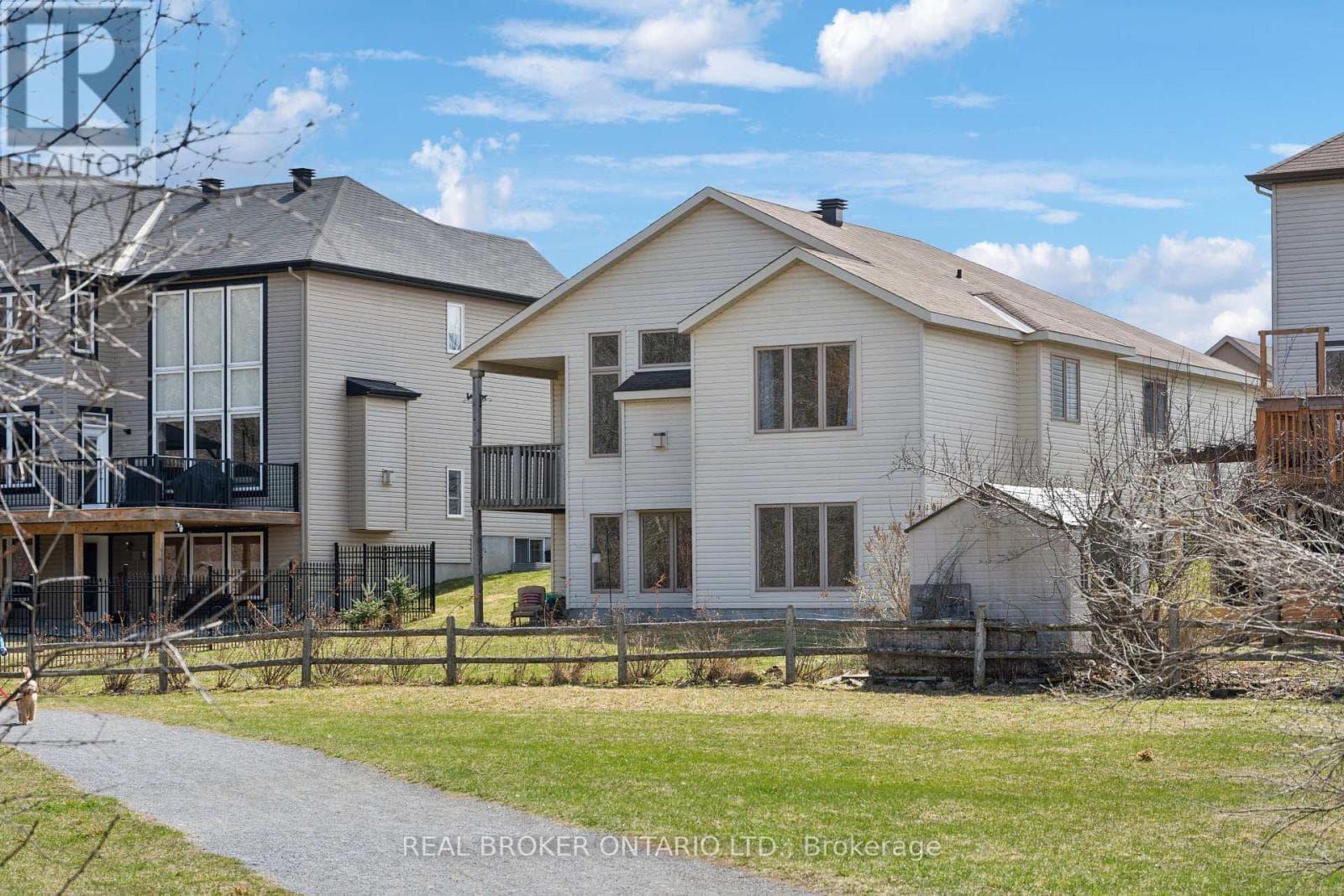 51 WATERSIDE DRIVE photo 3
