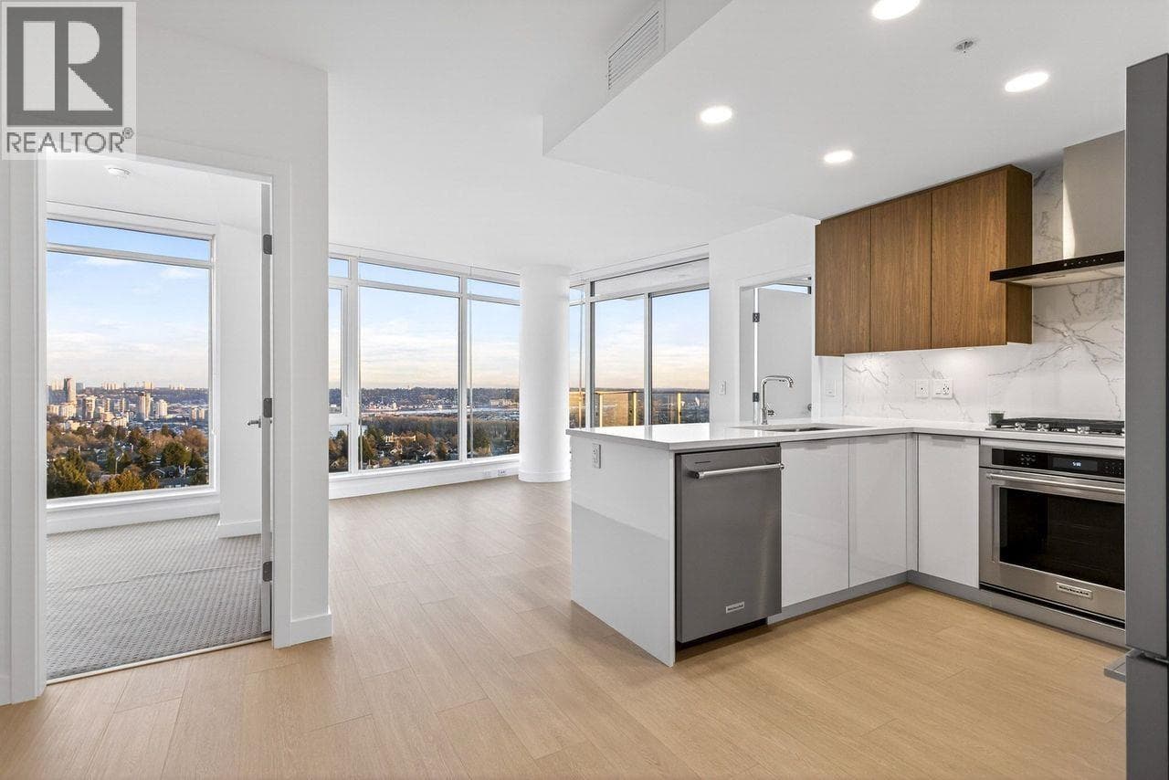1506 7683 PARK CRESCENT photo 5