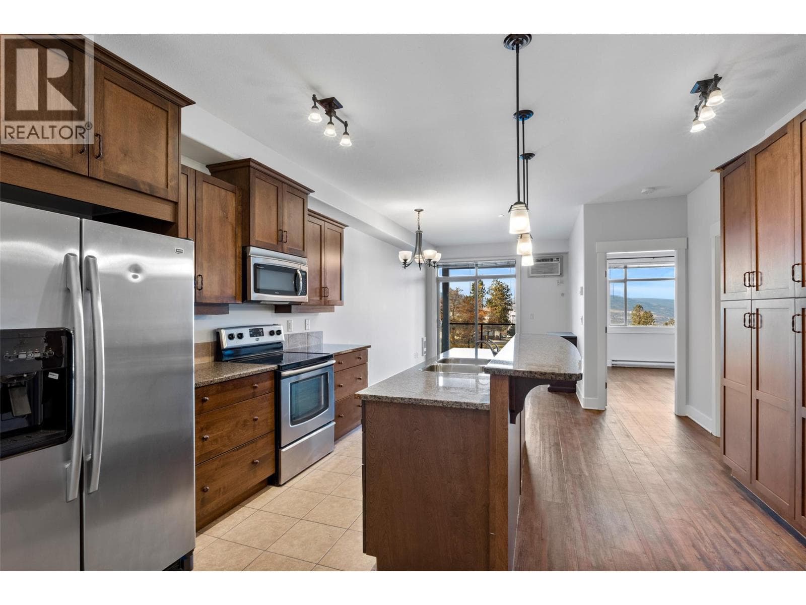 775 McGill Road Unit# 202 photo 3