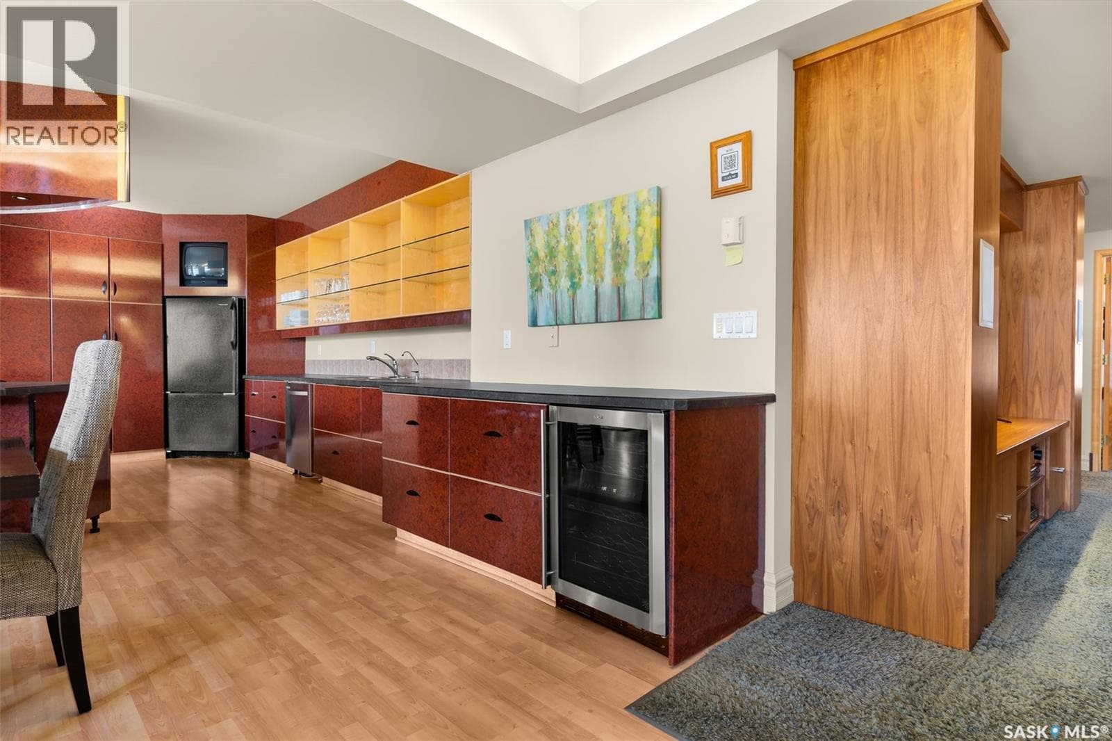 300 1821 Scarth STREET — photo 5