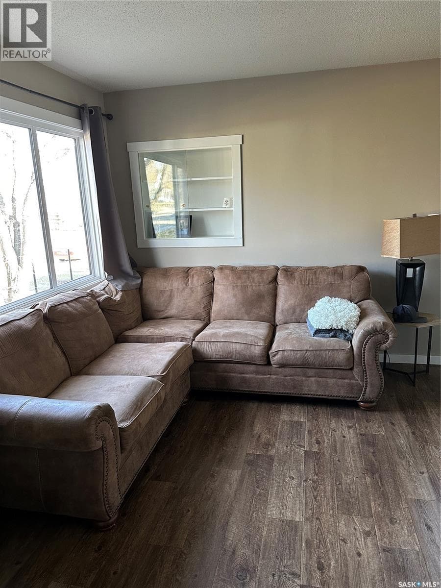 246 5th AVENUE NW — photo 3