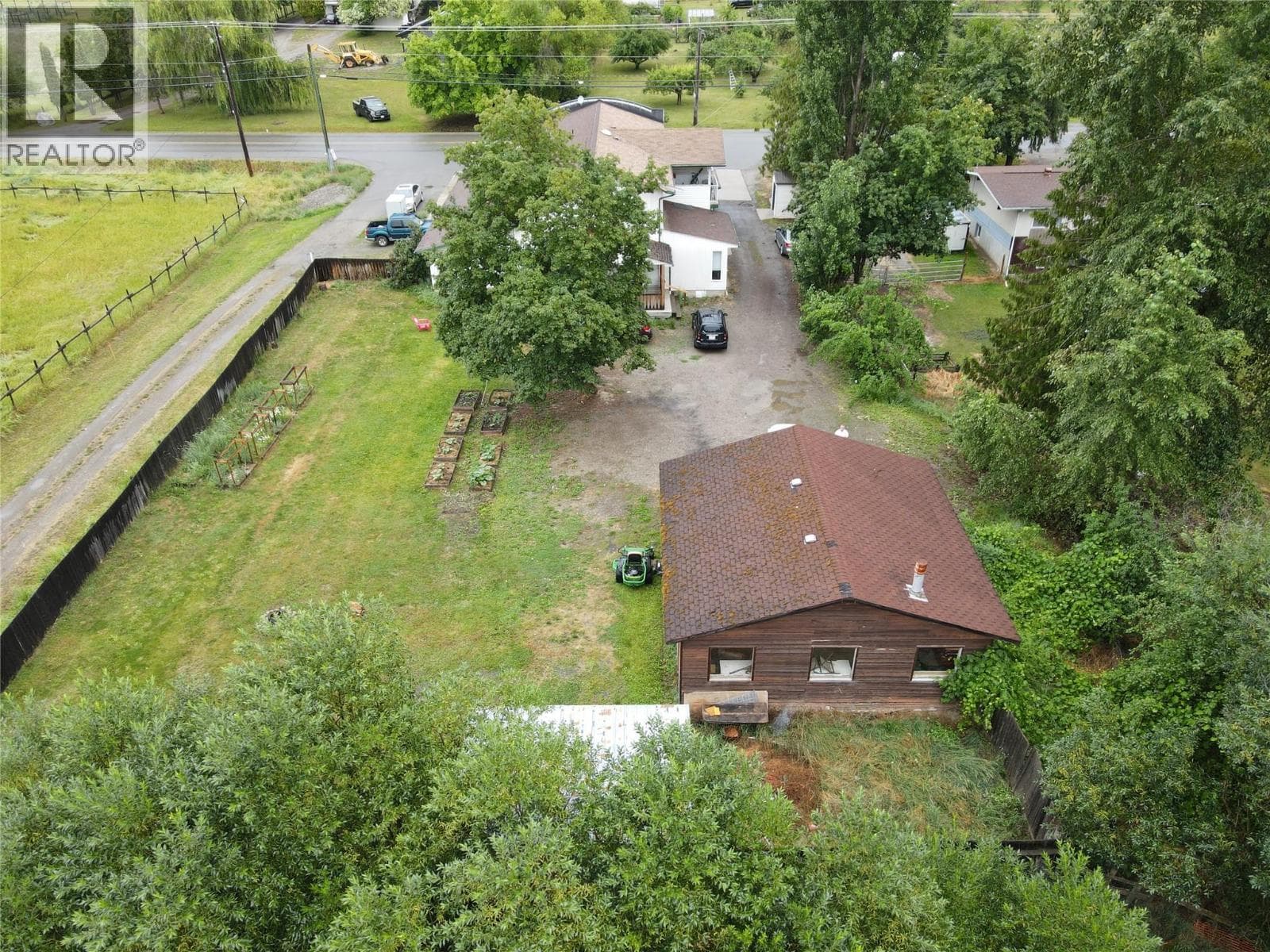 4493 CANYON-LISTER Road photo 5