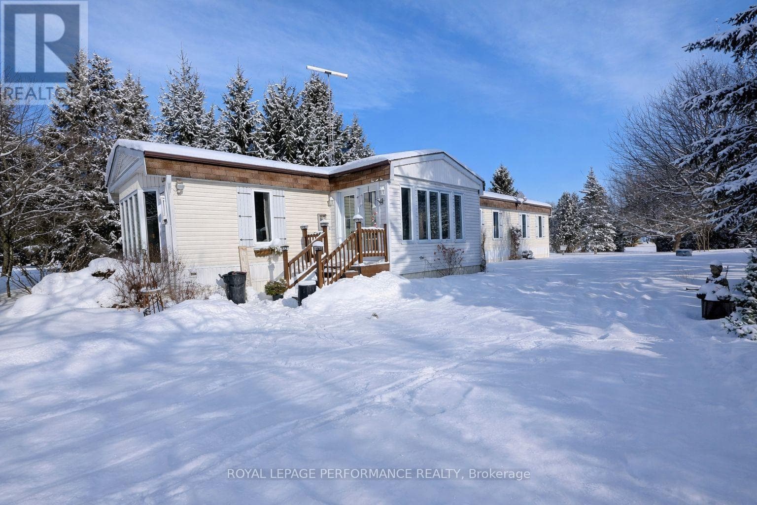 3897 CHRISTINE STREET photo 2