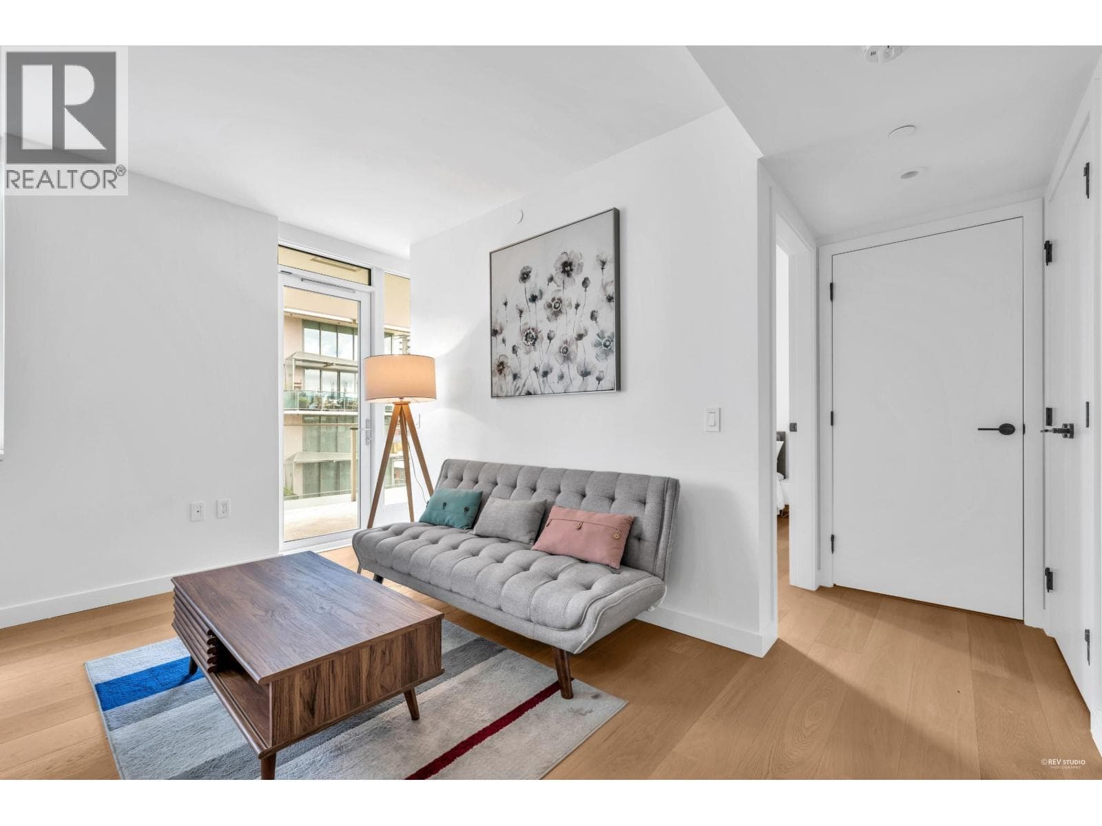 906 1180 BROUGHTON STREET photo 3