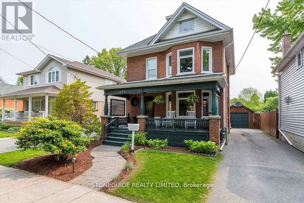 4 bed 3 bath single family at 454 MARK STREET — $828,000