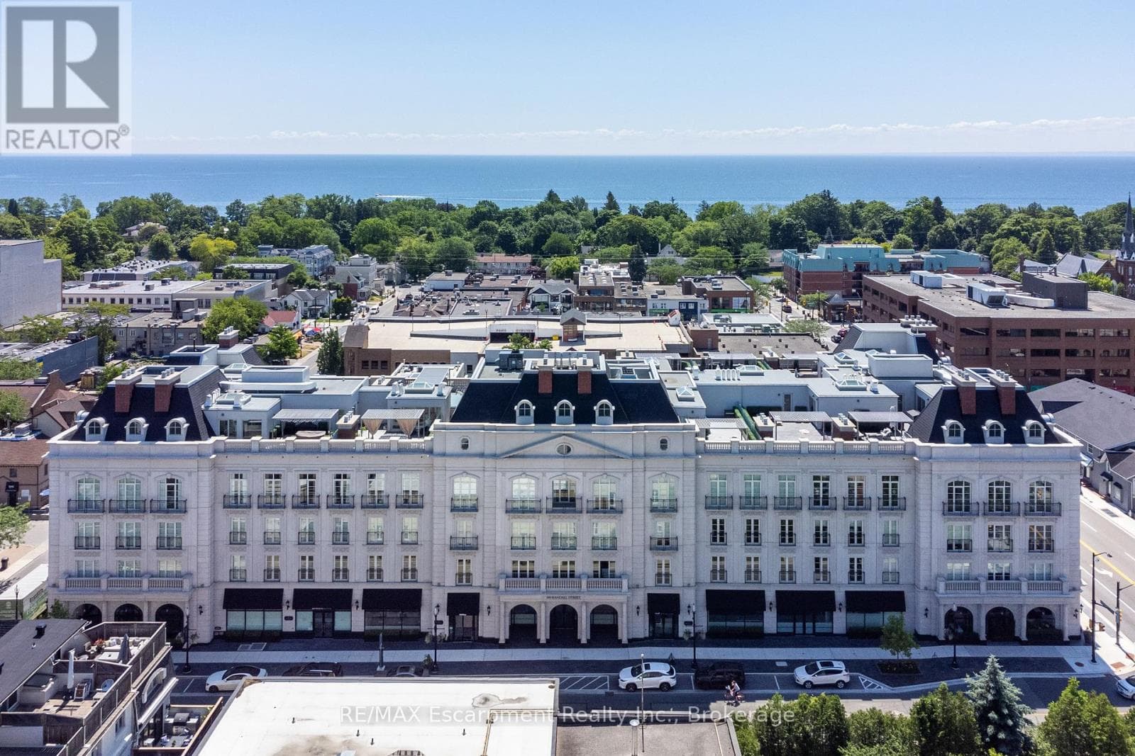 2 bed 3 bath single family at 209 - 300 RANDALL STREET — $3,299,000