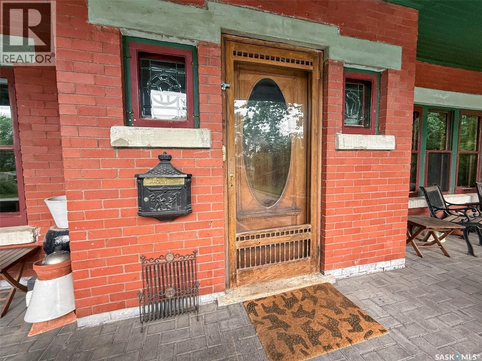 735 Sidney STREET E — photo 3