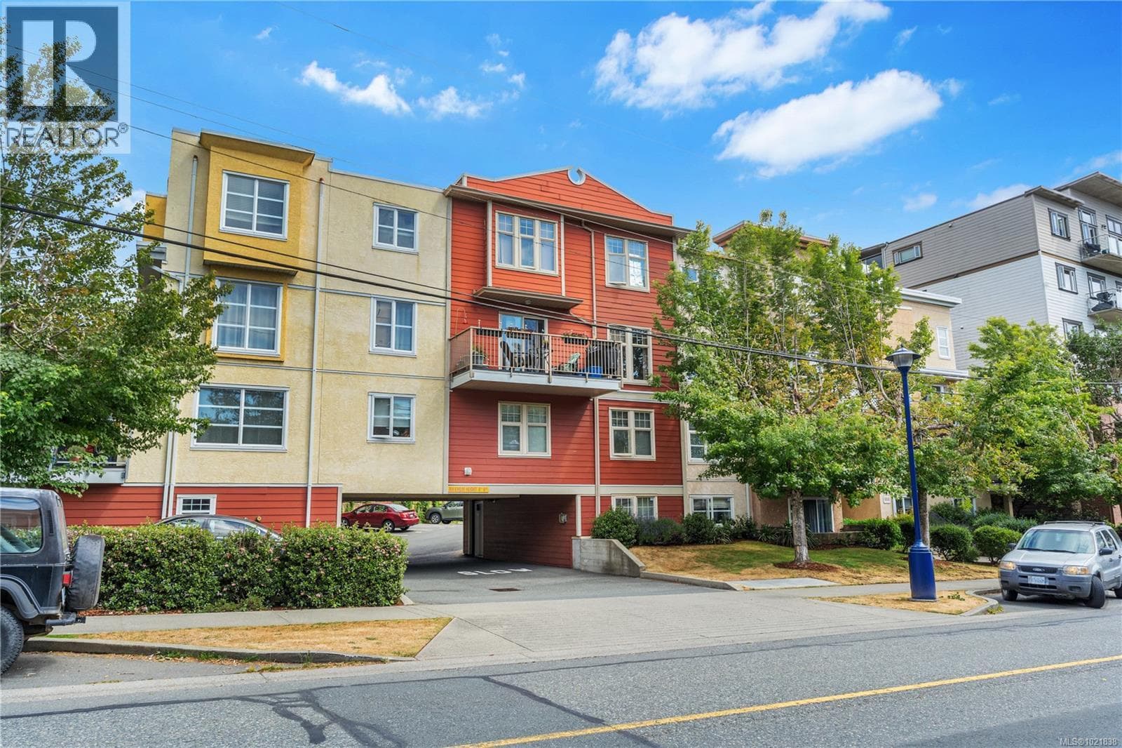 2 bed 1 bath single family at 201 908 Brock Ave — $499,900