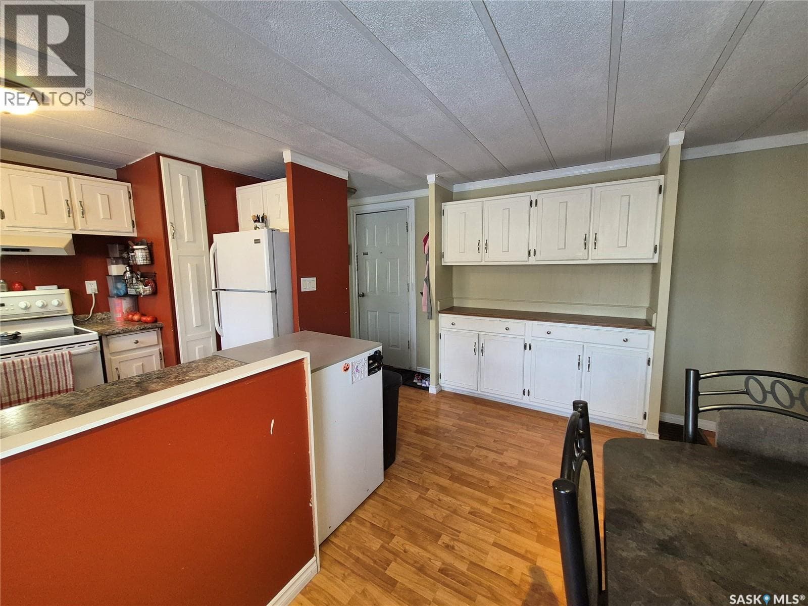 129 17th STREET NE — photo 3
