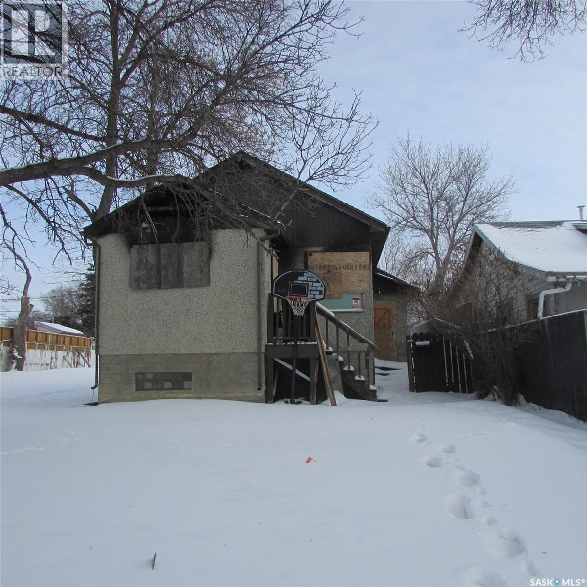 2 bed 2 bath single family at 1051 Wascana STREET — $44,700