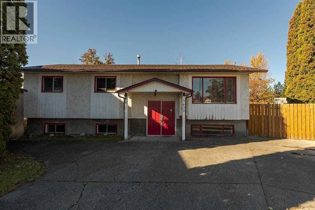 3639 GOULD CRESCENT photo 2