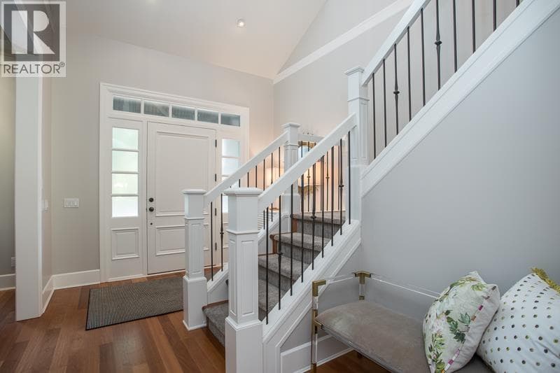 3280 SEMLIN DRIVE photo 2