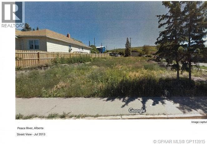 9413/9411 98 Street — photo 2